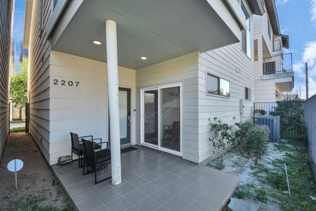 3Br/3.5Ba Three Story East Downtown Townhouse With View Villa Houston Eksteriør bilde