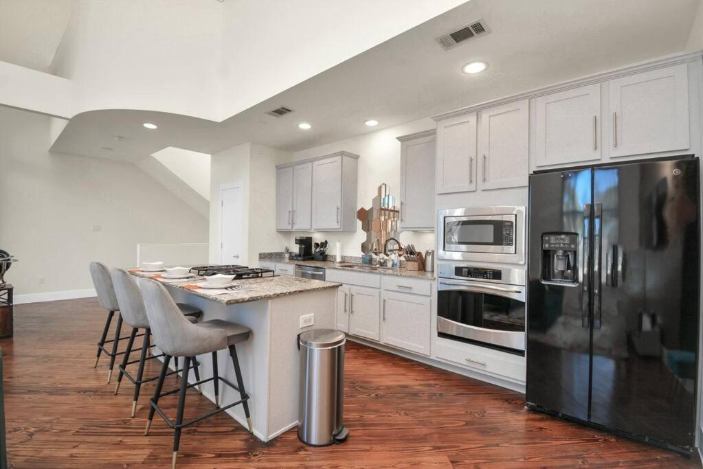3Br/3.5Ba Three Story East Downtown Townhouse With View Villa Houston Eksteriør bilde