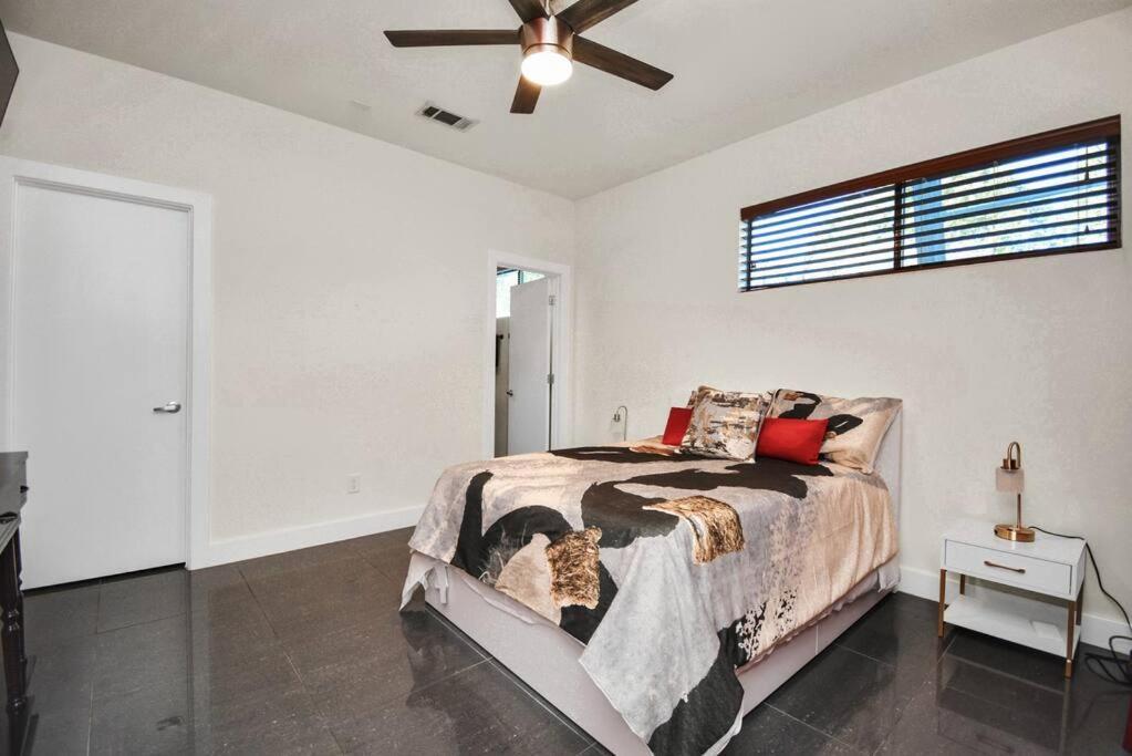 3Br/3.5Ba Three Story East Downtown Townhouse With View Villa Houston Eksteriør bilde
