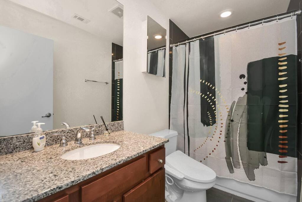 3Br/3.5Ba Three Story East Downtown Townhouse With View Villa Houston Eksteriør bilde